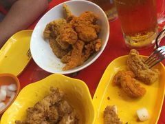 -BHC炸鸡(明洞总店)