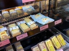 面包甜点陈列柜-御品轩(汉神购物广场店)