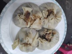 -严氏重油烧麦(民权路店)