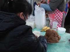 等位区-依云煎包店