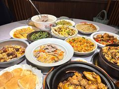 -客家大院·非遗赣南客家菜(郁孤台店)