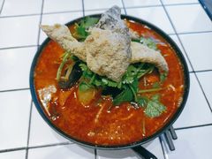 古法炸酱干炒米线-肥汁米蘭香港米线(长宁来福士店)