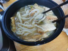 -小蛮妞家螺蛳粉(凯旋路店)