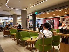 大堂-星巴克臻选(北京银泰店)
