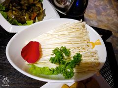 -严厨老坛酸菜鱼(吴江万宝店)