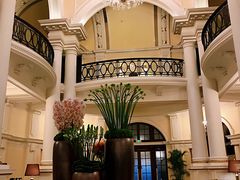 -LONG BAR 廊吧(外滩华尔道夫酒店)