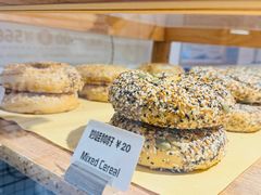-Catch Bagel(芳草地店)