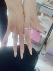 -瞧·享轻奢美甲美睫