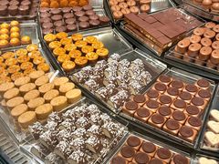 -Laderach 莱德拉(上海环贸iapm店)