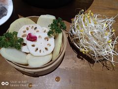 -白乐天毛肚火锅馆(解放碑店)