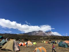 -乞力马扎罗山
