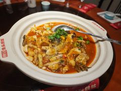 -魏铭鱼头捞饭(晋阳路店)