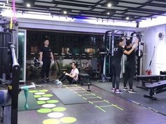 -简·无界健身工作室·运动康复·体态(石厦店)