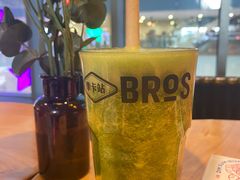 -Moka Bros 摩卡站(西单大悦城店)