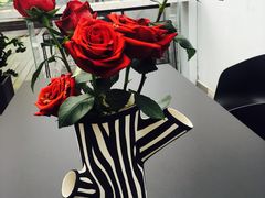 -UNI UNI(环亚凯瑟琳店)