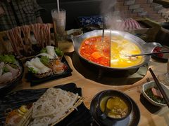 红颜花胶鸡锅-湊湊火锅·茶憩(杭州湖滨银泰in77店)