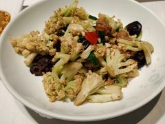 -江城小馆陕南妈妈菜·全球旅行餐厅(钟楼店)