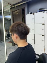 -藤野造型烫发染发