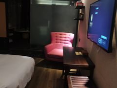 -泸州唯逸酒店(大山坪警察学院店)