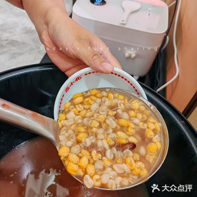 去吉小北吃正宗东北菜，锅包肉嘹咋咧💕