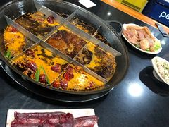 -铜元老码头鳝鱼火锅