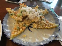 -东北四季饺子王(华山路店)