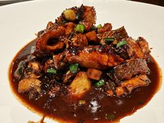 -侬佳蒸菜馆(听潮店)