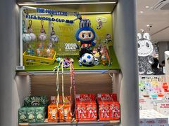 -泡泡玛特POPMART(国金街店)