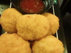 Golden虾饼-浩海火燒雲傣家菜(芮欧百货店)