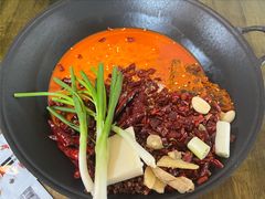 -黄潇洒老火锅(九眼桥宏济巷店)