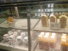 面包甜点陈列柜-喜茶(佛山岭南站店)