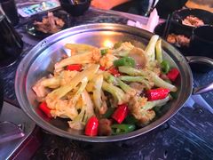 干锅有机花菜-陈帅夜排档·龙虾·炒菜·烤串(世茂店)