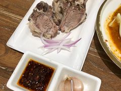 -清真·玛丽亚新疆菜主题餐厅(浙江中路店)