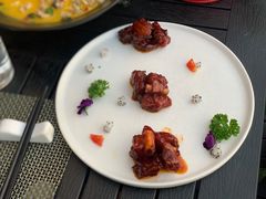 话梅蜜汁小排-富力威斯汀酒店-中国元素中餐厅(武昌临江店)