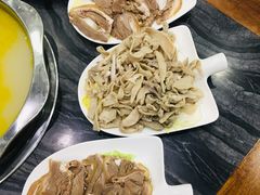 -江湖黑大兔(杨家坪店)