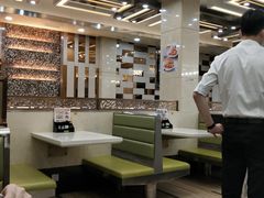 -明记港式烧腊茶餐厅(下沙店)