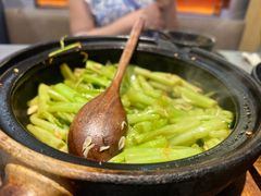 -不二啫·广府啫啫煲(江燕路万科里店)