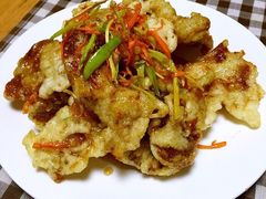 -老码头黑皮肘子锅包肉(赣水路店)