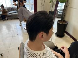 -Hello Lady发型设计