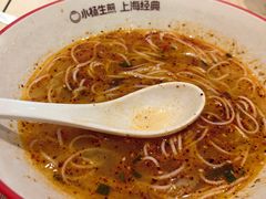 -小杨生煎(金山百联购物中心3楼店)