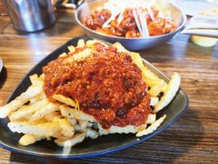 肉酱炸薯-MI WU FACTORY米屋美食工厂餐厅(绿地店)