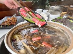 -土连锅·现熬养生汤锅(梁家巷店)