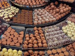 -Laderach 莱德拉(上海环贸iapm店)