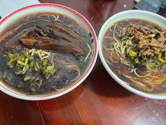 -小龙大肉面馆
