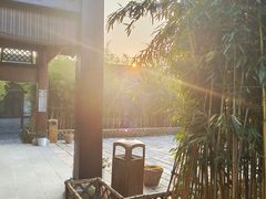 -茅山东方盐湖城景区