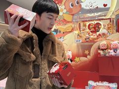 -泡泡玛特POPMART(武汉新天地南馆店)