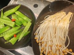 -重庆九记老火锅(广场店)