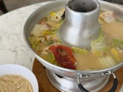 -Whampoa Keng Fish Head Steamboat @ Balestier