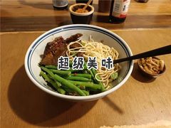 -矮子粉店1985·长沙米粉(湘春路店)