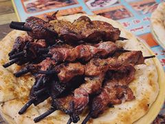 -艾力江和田馕坑烤肉店
